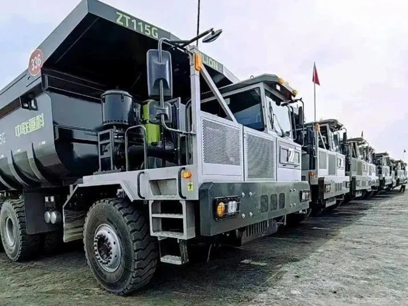 Yuchai поставляет большой заказ в China United Heavy Company для шахтных грузовых двигателей(图1)